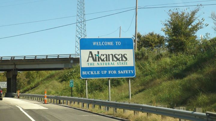 130210_welcome_to_arkansas_sign