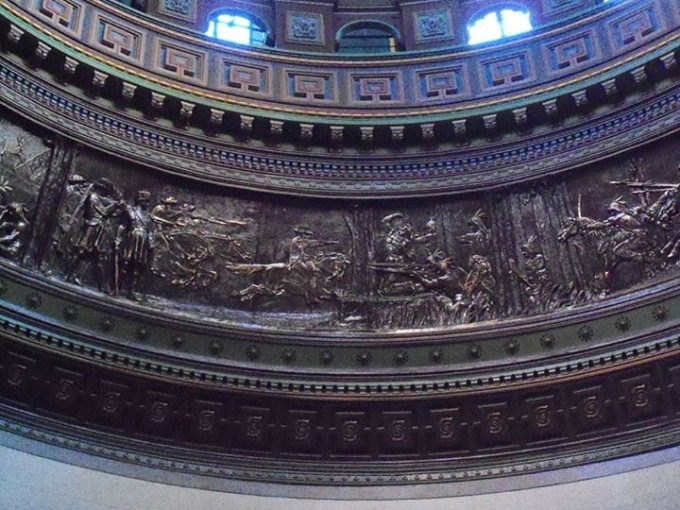 150408_bronze_ring_of_murals